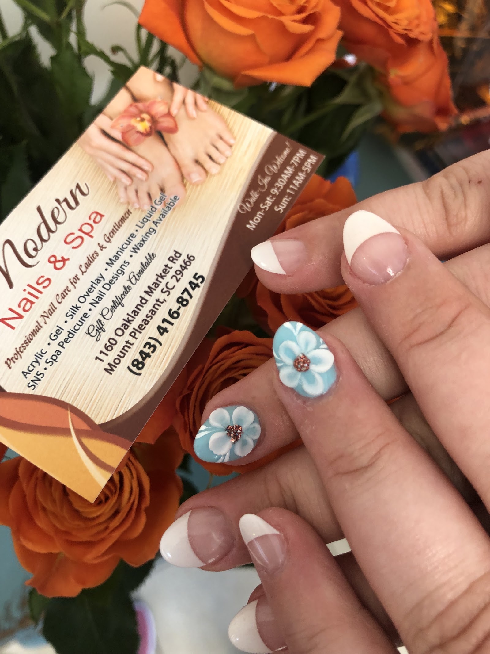 Modern Nails & Spa nail photo 3